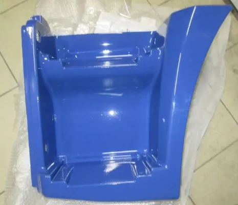 Щиток подножки левый КАМАЗ-65115 (рестайлинг) (синий)