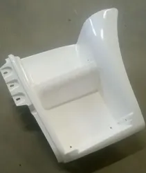 Щиток подножки левый КАМАЗ-6520 (белый)